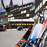Hotel apartamentowy Th - Planibel