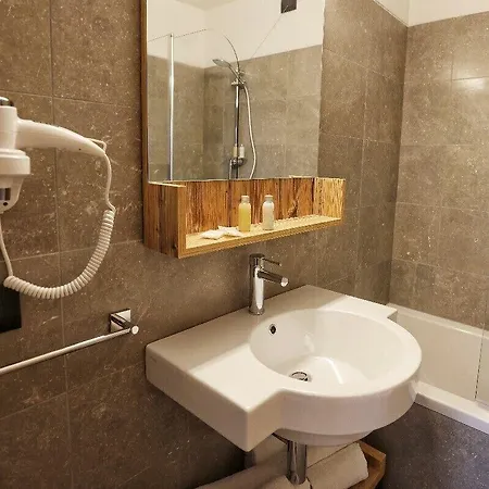Th - Planibel Apart Otel La Thuile